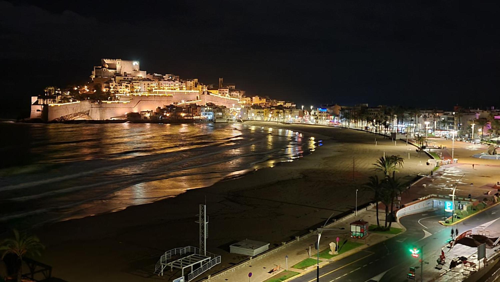 Apartament Loft Primera Linea De Playa, Vistas Altas Mar Y Castillo